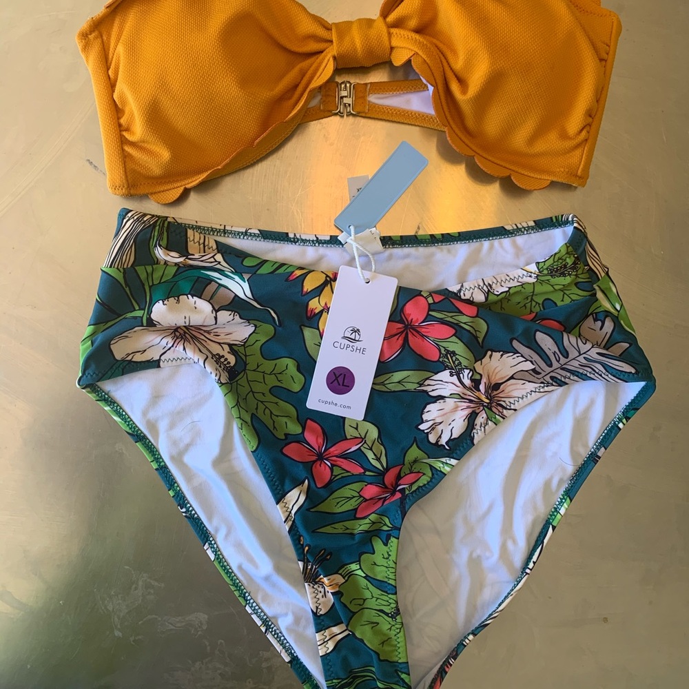CUPSHE xl bathing suit